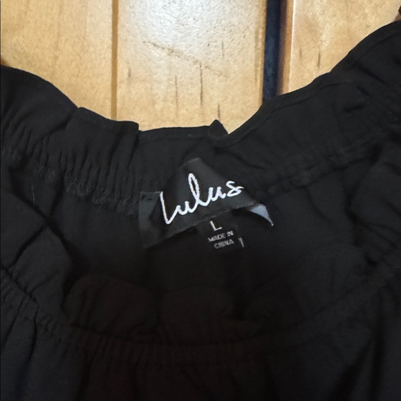 Lulu's Black Ruffled Blouse - Picture 2 of 2